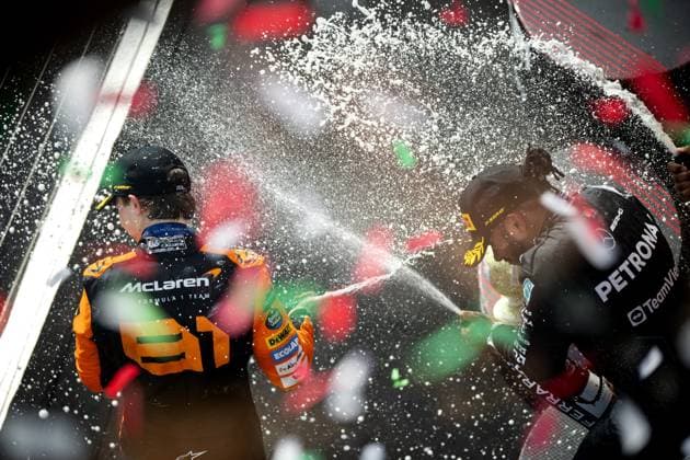 BUDAPEST - Oscar Piastri (McLaren) wins the Hungarian Grand Prix at the Hungaroring Circuit. ANP SANDER KONING xVIxANPxSportx xxANPxIVx 503936717 originalFilename: 503936717.jpg