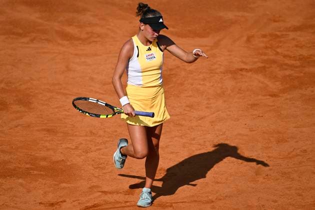 Czech Sara Bejlek (pictured) in action during the WTA, Tennis Damen women s tennis tournament Livesport Prague Open 2024 match against Kalinina Anhelina of Ukraine in Prague, Czech Republic, July 21, 2024. (CTKxPhoto MichalxKamaryt) CTKPhotoP2024072103926  CTKPhotoP2024072103926