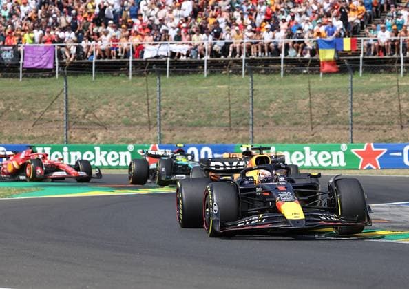 FORMULA 1 HUNGARIAN GRAND PRIX 2024 21.07.2024, Hungaroring, Budapest, FORMULA 1 HUNGARIAN GRAND PRIX 2024 , im Bild Max Verstappen (NLD), Oracle Red Bull Racing, Lando Norris (GBR), McLaren F1 Team, Lewis Hamilton (GBR), Mercedes-AMG Petronas Formula One Team
