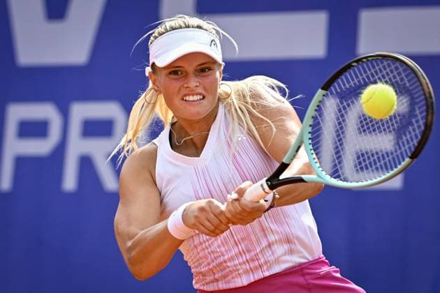 Sport Bilder des Tages Czech tennis player Barbora Palicova in action during the WTA, Tennis Damen women s tennis tournament Livesport Prague Open 2024 match against Oksana Selekhmeteva from Russia, in Prague, Czech Republic, on July 22, 2024. (CTKxPhoto VitxSimanek) CTKPhotoP2024072202198  CTKPhotoP2024072202198
