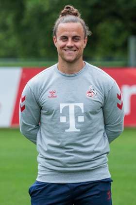 Mannschaftsfoto 1. FC Köln-Frauen, Saison 2024 25; 22.07.2024 Maximilian Goller (Athletiktrainer). Mannschaftsfoto-Termin der Frauen des 1. FC Köln für die Saison 2024 25, am 22.07.2024, Geissbockheim, Köln. Copyright: xBEAUTIFULxSPORTS Meuselx