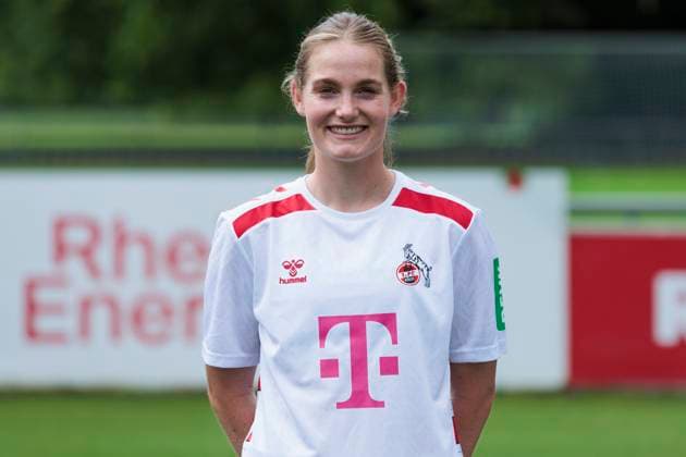 Mannschaftsfoto 1. FC Köln-Frauen, Saison 2024 25; 22.07.2024 Taylor Ziemer (1. FC Köln, 18). Mannschaftsfoto-Termin der Frauen des 1. FC Köln für die Saison 2024 25, am 22.07.2024, Geissbockheim, Köln. Copyright: xBEAUTIFULxSPORTS Meuselx