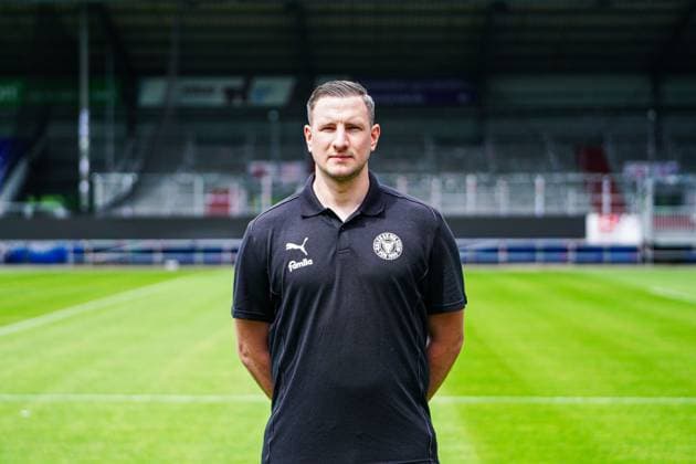 Tim Rosenthal; Holstein Kiel Physiotherapeut GER, Holstein Kiel, Bundesliga, Portraettermin 2024 2025 GER, Holstein Kiel, Bundesliga, Portraettermin 2024 2025 Kiel Copyright: xEibner-Pressefoto MarcelxvonxFehrnx EP_MFN