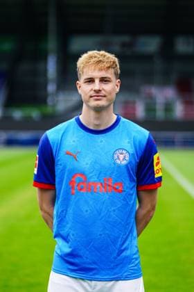 Finn Porath; Holstein Kiel 08 GER, Holstein Kiel, Bundesliga, Portraettermin 2024 2025 GER, Holstein Kiel, Bundesliga, Portraettermin 2024 2025 Kiel Copyright: xEibner-Pressefoto MarcelxvonxFehrnx EP_MFN