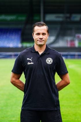 Sebastian Suess; Holstein Kiel Physiotherapeut GER, Holstein Kiel, Bundesliga, Portraettermin 2024 2025 GER, Holstein Kiel, Bundesliga, Portraettermin 2024 2025 Kiel Copyright: xEibner-Pressefoto MarcelxvonxFehrnx EP_MFN