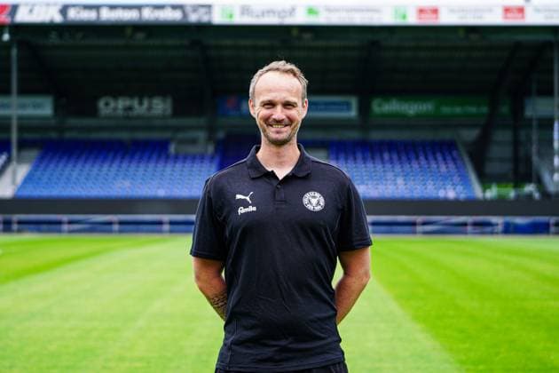 Timm Pfluegler; Holstein Kiel Physiotherapeut GER, Holstein Kiel, Bundesliga, Portraettermin 2024 2025 GER, Holstein Kiel, Bundesliga, Portraettermin 2024 2025 Kiel Copyright: xEibner-Pressefoto MarcelxvonxFehrnx EP_MFN