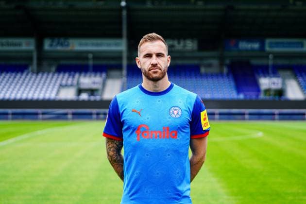 Marco Komenda; Holstein Kiel 3 GER, Holstein Kiel, Bundesliga, Portraettermin 2024 2025 GER, Holstein Kiel, Bundesliga, Portraettermin 2024 2025 Kiel Copyright: xEibner-Pressefoto MarcelxvonxFehrnx EP_MFN