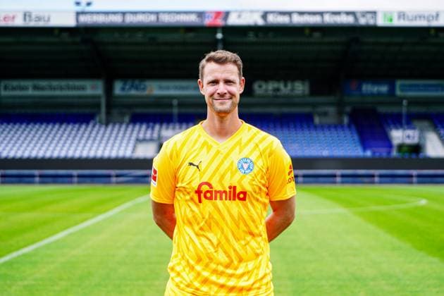 Thomas Daehne; Holstein Kiel 21 GER, Holstein Kiel, Bundesliga, Portraettermin 2024 2025 GER, Holstein Kiel, Bundesliga, Portraettermin 2024 2025 Kiel Copyright: xEibner-Pressefoto MarcelxvonxFehrnx EP_MFN