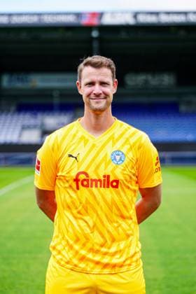 Thomas Daehne; Holstein Kiel 21 GER, Holstein Kiel, Bundesliga, Portraettermin 2024 2025 GER, Holstein Kiel, Bundesliga, Portraettermin 2024 2025 Kiel Copyright: xEibner-Pressefoto MarcelxvonxFehrnx EP_MFN