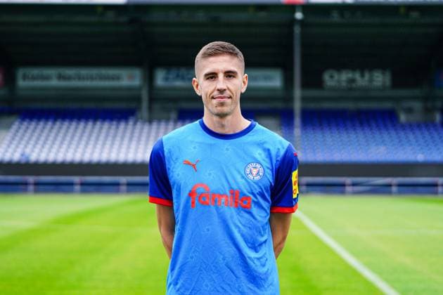 Marko Ivezic; Holstein Kiel 6 GER, Holstein Kiel, Bundesliga, Portraettermin 2024 2025 GER, Holstein Kiel, Bundesliga, Portraettermin 2024 2025 Kiel Copyright: xEibner-Pressefoto MarcelxvonxFehrnx EP_MFN