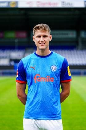 Phil Harres; Holstein Kiel 19 GER, Holstein Kiel, Bundesliga, Portraettermin 2024 2025 GER, Holstein Kiel, Bundesliga, Portraettermin 2024 2025 Kiel Copyright: xEibner-Pressefoto MarcelxvonxFehrnx EP_MFN