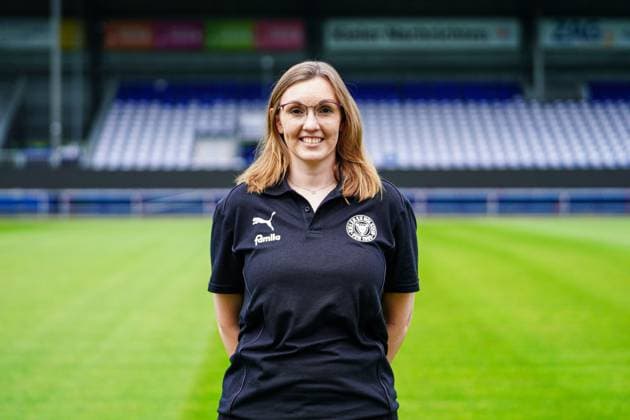 Melanie Koehn; Holstein Kiel Physiotherapeutin GER, Holstein Kiel, Bundesliga, Portraettermin 2024 2025 GER, Holstein Kiel, Bundesliga, Portraettermin 2024 2025 Kiel Copyright: xEibner-Pressefoto MarcelxvonxFehrnx EP_MFN