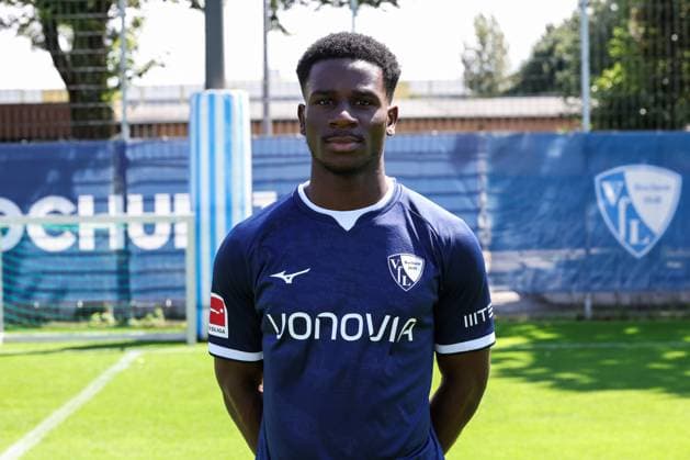 23.07.2024, Fussball, Saison 2024 2025, 1. Bundesliga, Porträttermin, Mannschaftsfoto VfL Bochum, Jordi Osei-Tutu; VfL Bochum Bochum NRW Deutschland xRHR-FOTOx Copyright: RHR-FOTOx RHR-FOTO
