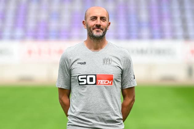 VfL Osnabrück; 3. Liga Porträttermin 2024 2025 am 23.07.2024 an der Bremer Brücke in Osnabrück Co-Trainer Maniyel Nergiz (Osnabrueck)