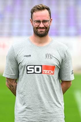 VfL Osnabrück; 3. Liga Porträttermin 2024 2025 am 23.07.2024 an der Bremer Brücke in Osnabrück Leitender Physiotherapeut Sebastian Schwermann (Osnabrueck)