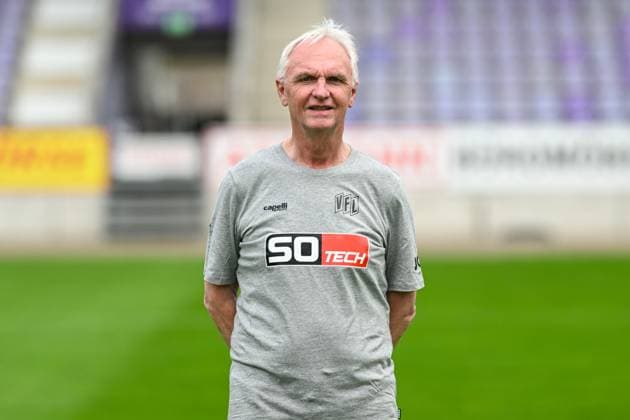 VfL Osnabrück; 3. Liga Porträttermin 2024 2025 am 23.07.2024 an der Bremer Brücke in Osnabrück Psychologe Manfred Glüsenkamp (Osnabrueck)