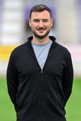 VfL Osnabrück; 3. Liga Porträttermin 2024 2025 am 23.07.2024 an der Bremer Brücke in Osnabrück Sportdirektor Philipp Kaufmann (Osnabrueck)