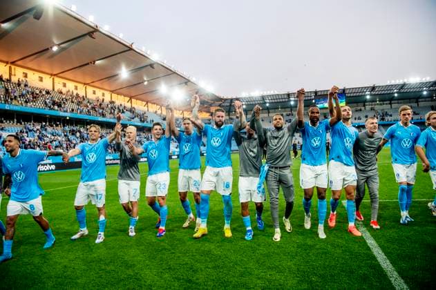 240723 Players of Malmö FF celebrate after the UEFA Champions League football match between Malmö FF and Klaksvik on July 23, 2024 in Malmö. Photo: Christian Örnberg BILDBYRAN COP 166 CO0443 fotboll football soccer fotball champions league malmö ff klaksvik bbeng q2 jubel Copyright: CHRISTIANxÖRNBERG BB240723CO097