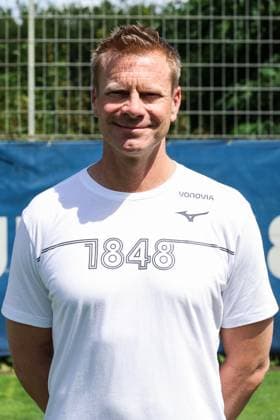 23.07.2024, Fussball, Saison 2024 2025, 1. Bundesliga, Porträttermin, Mannschaftsfoto VfL Bochum, Co-Trainer Markus Feldhoff; VfL Bochum xRHR-FOTOx Copyright: RHR-FOTOx RHR-FOTO