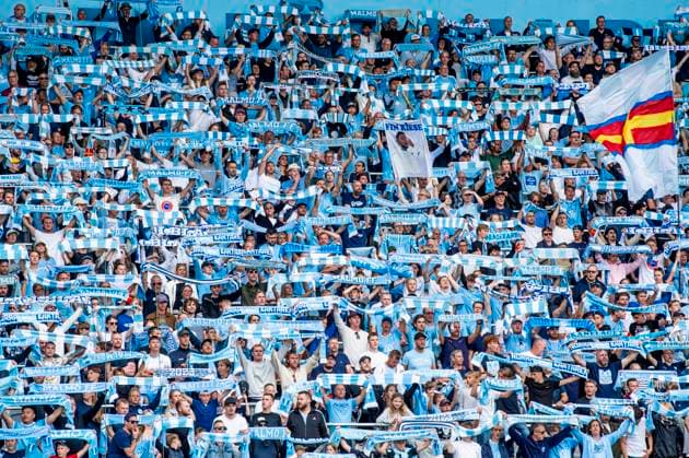 Sport Bilder des Tages 240723 Supporters of MALMÖ FF during the UEFA Champions League football match between Malmö FF and Klaksvik on July 23, 2024 in Malmö. Photo: Christian Örnberg BILDBYRAN COP 166 CO0443 fotboll football soccer fotball champions league malmö ff klaksvik bbeng q2 publik Copyright: CHRISTIANxÖRNBERG BB240723CO111