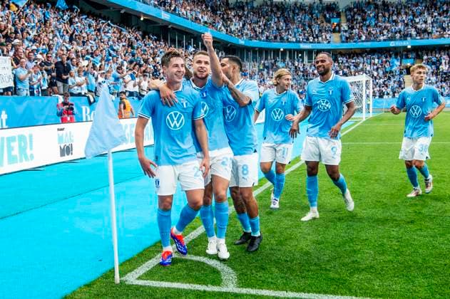 240723 Lasse Berg Johnsen of Malmö FF celebrates during the UEFA Champions League football match between Malmö FF and Klaksvik on July 23, 2024 in Malmö. Photo: Christian Örnberg BILDBYRAN COP 166 CO0443 fotboll football soccer fotball champions league malmö ff klaksvik bbeng q2 jubel Copyright: CHRISTIANxÖRNBERG BB240723CO115