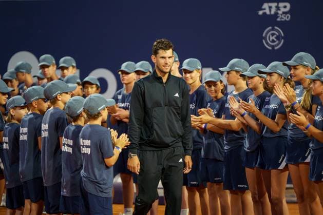 Generali Open ATP, Tennis Herren 250 2024; Kitzbühel, 23.07.2024 Dominic Thiem (AUT, Österreich) kommt ins Stadion zu seiner Verabschiedung auf dem Centre Court in Kitzbühel; Generali Open 2024, ATP 250, Sportpark Kitzbühel am 23.07.2024, Kitzbühel. Copyright: xBEAUTIFULxSPORTSx Pajonkx