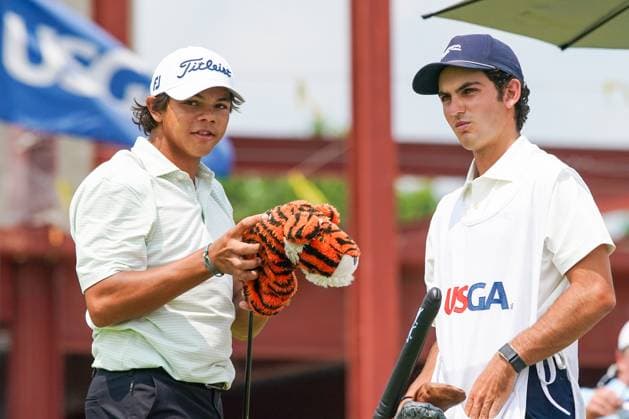 July 23, 2024, Bloomfield Hills, Michigan, USA: Charlie Woods (USA)(L) and his caddie Luke Wise wait on the 1st hole - North Course during the second round of the 2024 U.S. Junior Amateur Championship at Oakland Hills Country Club. Bloomfield Hills USA - ZUMAw109 20240723_fap_w109_012 Copyright: xDebbyxWongx