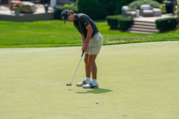 July 23, 2024, Bloomfield Hills, Michigan, USA: Owen Coniaris of Glen Ellyn, Illinois putts the 9th green during the second round of the 2024 U.S. Junior Amateur Championship at Oakland Hills Country Club. Bloomfield Hills USA - ZUMAw109 20240723_fap_w109_020 Copyright: xDebbyxWongx