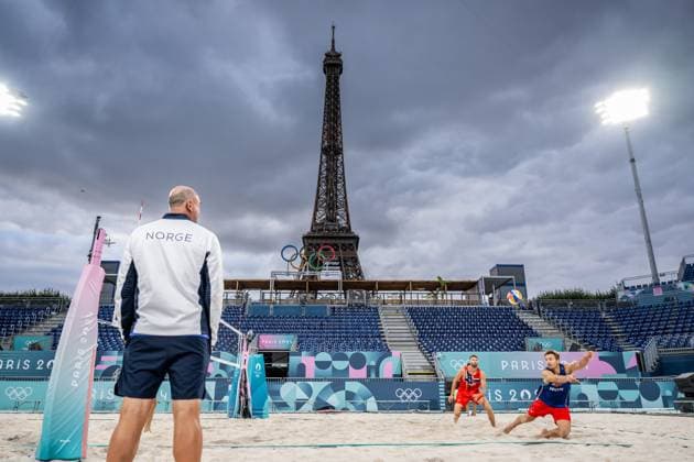240723 Anders Berntsen Mol and Christian Sandlie Sorum of Norway at a Beach volleyball, Beachvolleyball training during day -3 of the Paris 2024 Olympic Games, Olympische Spiele, Olympia, OS on July 23, 2024 in Paris. Photo: Petter Arvidson BILDBYRAN kod PA PA0839 bbeng olympic games olympics os ol olympiska spel olympiske leker paris 2024 paris-os paris-ol beachvolleyboll beach volleyball sandvolleyball norge norway Copyright: PETTERxARVIDSON BB240723PA155