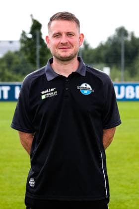 Physiotherapeut Jakob Haunerland, SC Paderborn - 2. Fussball Bundesliga Porträttermin 2. BL 2024 2025 offizieller Fototermin SC Paderborn im Trainings- und Nachwuchsleistungszentrum - Porträt, Portrait, Einzelbild, Deutschland, Fussball, Maenner, GER, 23.07.2024