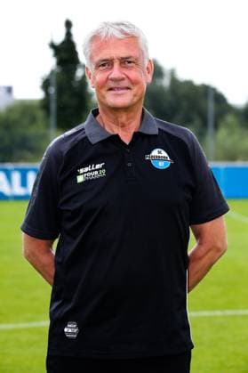Mannschaftsarzt Dr. Hans Walter Hemmen, SC Paderborn - 2. Fussball Bundesliga Porträttermin 2. BL 2024 2025 offizieller Fototermin SC Paderborn im Trainings- und Nachwuchsleistungszentrum - Porträt, Portrait, Einzelbild, Deutschland, Fussball, Maenner, GER, 23.07.2024