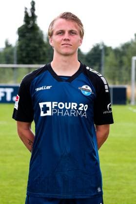 Felix Götze, SC Paderborn - 2. Fussball Bundesliga Porträttermin 2. BL 2024 2025 offizieller Fototermin SC Paderborn im Trainings- und Nachwuchsleistungszentrum - Porträt, Portrait, Einzelbild, Deutschland, Fussball, Maenner, GER, 23.07.2024