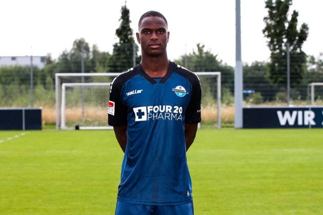 Ilyas Ansah, SC Paderborn - 2. Fussball Bundesliga Porträttermin 2. BL 2024 2025 offizieller Fototermin SC Paderborn im Trainings- und Nachwuchsleistungszentrum - Porträt, Portrait, Einzelbild, Deutschland, Fussball, Maenner, GER, 23.07.2024