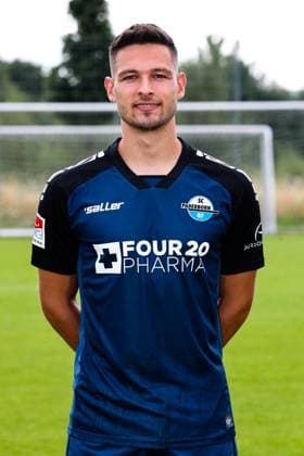 Marcel Hoffmeier, SC Paderborn - 2. Fussball Bundesliga Porträttermin 2. BL 2024 2025 offizieller Fototermin SC Paderborn im Trainings- und Nachwuchsleistungszentrum - Porträt, Portrait, Einzelbild, Deutschland, Fussball, Maenner, GER, 23.07.2024