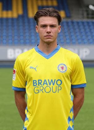 Sidney Raebiger (Eintracht Braunschweig) ; Eintracht Braunschweig; 2.BL, Portraettermin 2024 2025