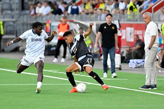 V.l.n.r. Bright Osayi-Samuel, FB, Yanis Cimignani, FCL, Trainer Mattia Croci Torti, FCL, Trainer JosÃ Mourinho, FB, FC Lugano - Fenerbahce SK, Qualifikation Champions League, Fussball, 23.07.2024