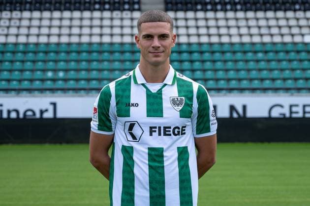 Luca Bazzoli; SC Preußen Münster; 2. Bundesliga, Porträttermin 2024 2025 Copyright: xKirchner-Media THx