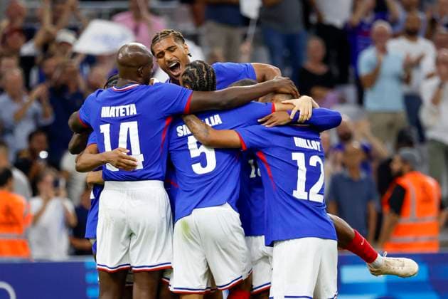 Football JO match France - Etats-Unis USA PHOTOPQR LA PROVENCE SPEICH Frederic ; Marseille ; 24 07 2024 ; Jeux Olympiques Paris 2024 Tournoi de football olympique Match France - Etats-Unis au Stade Velodrome de Marseille JOIE BUT Michael OLISE - The Paris 2024 Summer Olympic Games, Olympische Spiele, Olympia, OS (Jul 26-Aug 11, 2024).