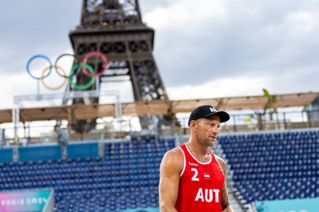 OLYMPICS - Olympic Summer Games 2024 PARIS,FRANCE,24.JUL.24 - OLYMPICS, Beach volleyball, Beachvolleyball - Olympic Summer Games Paris 2024, preview, training. Image shows Alexander Horst (AUT). Keywords: olympic rings, eiffel tower.  GEPAxpictures xMaticxKlansek