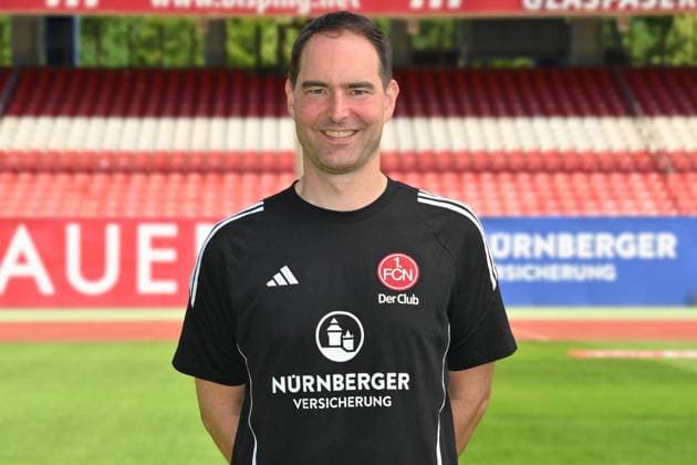 08.07.2024 - 1. FC Nürnberg FCN ( Club ) - 2. Fussball Bundesliga BL - Saison 2024 2025 - Fototermin Porträttermin Vorstellung Präsentation Pressetermin - - Einzelbild Einzelfoto Portrait Porträt Kopfbild - Dr. Markus Geßlein ( Mannschaftsarzt 1. FC Nürnberg FCN )