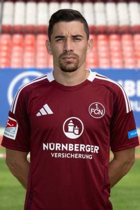 08.07.2024 - 1. FC Nürnberg FCN ( Club ) - 2. Fussball Bundesliga BL - Saison 2024 2025 - Fototermin Porträttermin Vorstellung Präsentation Pressetermin - - Einzelbild Einzelfoto Portrait Porträt Kopfbild - Danilo Soares (3, 1. FC Nürnberg FCN )