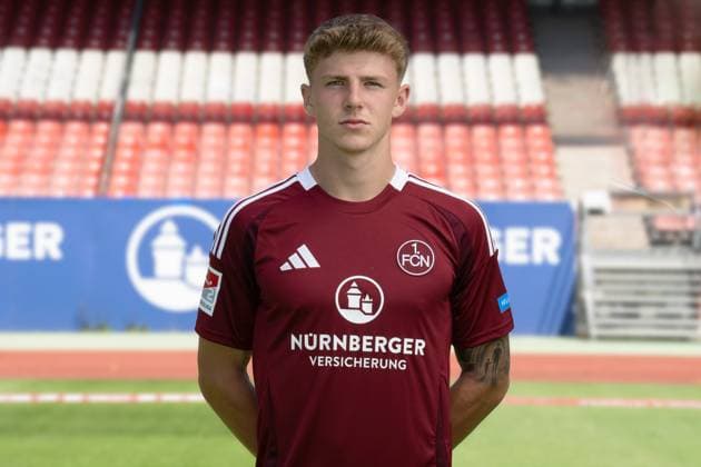 08.07.2024 - 1. FC Nürnberg FCN ( Club ) - 2. Fussball Bundesliga BL - Saison 2024 2025 - Fototermin Porträttermin Vorstellung Präsentation Pressetermin - - Einzelbild Einzelfoto Portrait Porträt Kopfbild - Finn Jeltsch (4, 1. FC Nürnberg FCN )