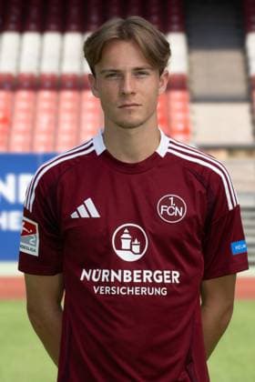 08.07.2024 - 1. FC Nürnberg FCN ( Club ) - 2. Fussball Bundesliga BL - Saison 2024 2025 - Fototermin Porträttermin Vorstellung Präsentation Pressetermin - - Einzelbild Einzelfoto Portrait Porträt Kopfbild - Caspar Jander (20, 1. FC Nürnberg FCN )