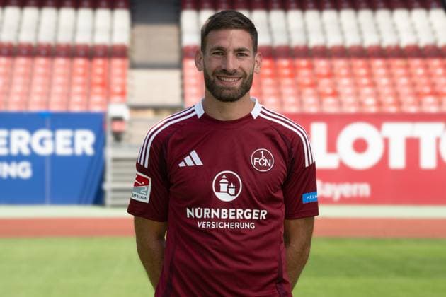 08.07.2024 - 1. FC Nürnberg FCN ( Club ) - 2. Fussball Bundesliga BL - Saison 2024 2025 - Fototermin Porträttermin Vorstellung Präsentation Pressetermin - - Einzelbild Einzelfoto Portrait Porträt Kopfbild - Enrico Valentini (22, 1. FC Nürnberg FCN )