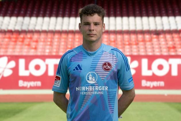 08.07.2024 - 1. FC Nürnberg FCN ( Club ) - 2. Fussball Bundesliga BL - Saison 2024 2025 - Fototermin Porträttermin Vorstellung Präsentation Pressetermin - - Einzelbild Einzelfoto Portrait Porträt Kopfbild - Michal Kukucka (37, 1. FC Nürnberg FCN )