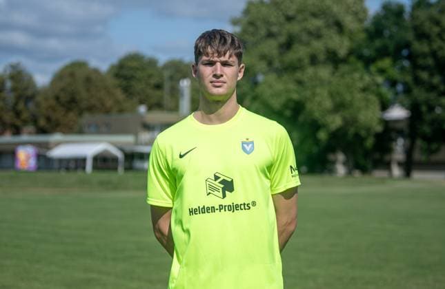 Torhüter Niklas Petzsch; FC Viktoria 1889 Berlin; Regionalliga Nordost, Porträttermin 2024 2025, 25.07. 2024, Copyright: xSebastianxRäppold MatthiasxKochx