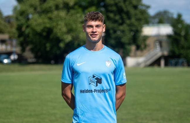 Alexander Dikarev; FC Viktoria 1889 Berlin; Regionalliga Nordost, Porträttermin 2024 2025, 25.07. 2024, Copyright: xSebastianxRäppold MatthiasxKochx