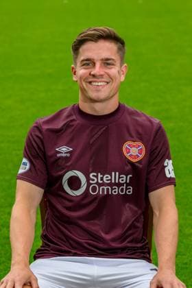 Fußball, Hearts of Midlothian Porträttermin 2024 2025 Heart of Midlothian 24 07 2024. 2024_25 Head Shots Cammy Devlin of Hearts profile picture for Heart of Midlothian at Tynecastle Park, Edinburgh, Scotland on 24 July 2024. Edinburgh Tynecastle Park Edinburgh Scotland Editorial use only , Copyright: xMalcolmxMackenzie HeartsxFCx PSI-20050-0021