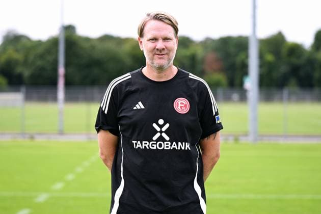 Teammanager Sascha Rösler; Fortuna Düsseldorf; 2.BL, Porträttermin 2024 2025