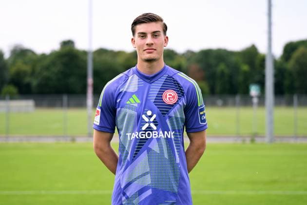 Robert Kwasigroch; Fortuna Düsseldorf; 2.BL, Porträttermin 2024 2025
